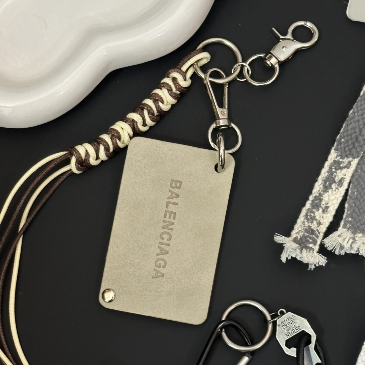 new fashionable commuter bag hanging accessories, ins keychain pendants, english decorations, handmade hanging strings new fashionable commuter bag hanging accessories, ins keychain pendants, english decorations, handmade hanging strings