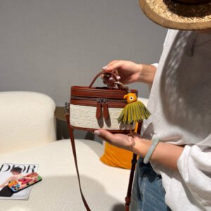 linen patchwork handbag for women, 2026 new super popular exquisite bucket bag, single shoulder crossbody small bag, phone bag