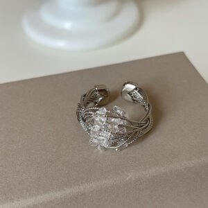 cool wind lines wrapped around crystal open rings, women's light luxury, unique personality, niche exquisite, versatile ring rings