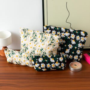 cross border fresh embroidered makeup bag for women, daisy flower toiletry storage bag, simple portable large capacity toiletry bag