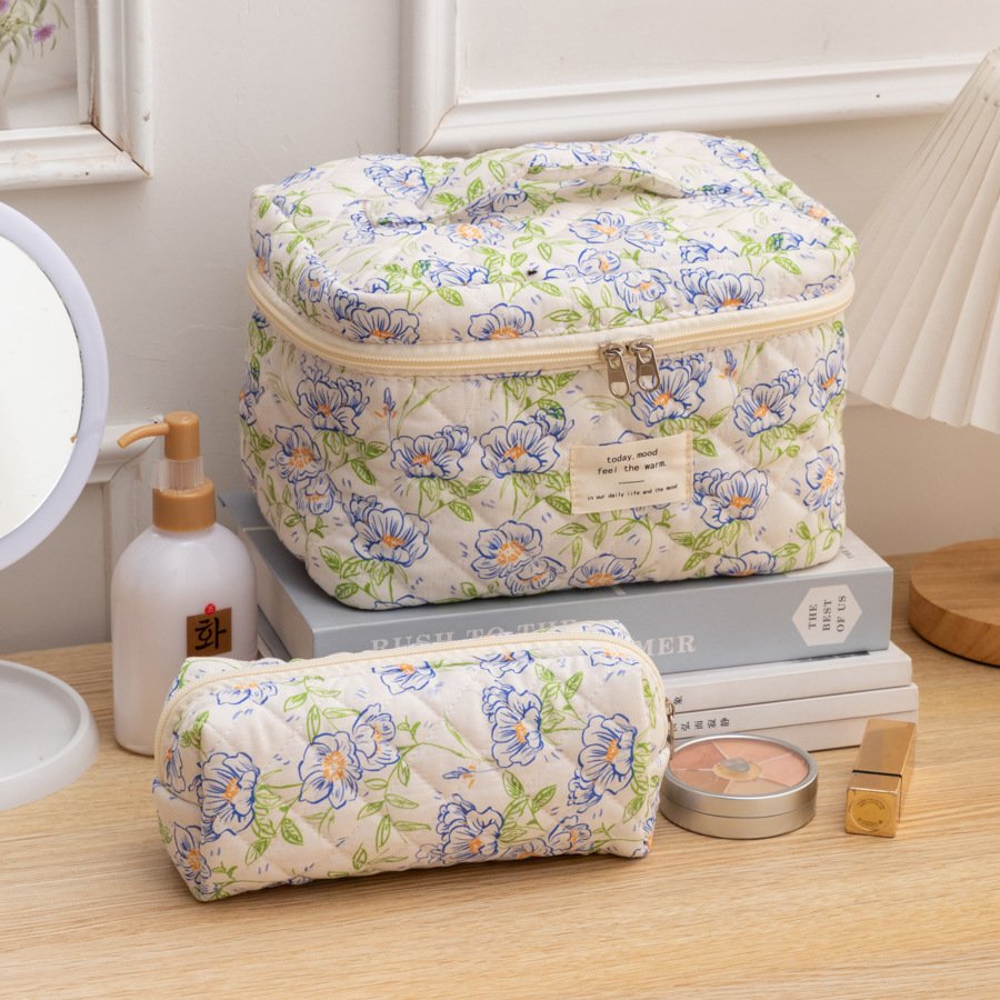 portable large capacity makeup bag with small floral storage, portable quilted cute flower ins storage bag portable large capacity makeup bag with small floral storage, portable quilted cute flower ins storage bag