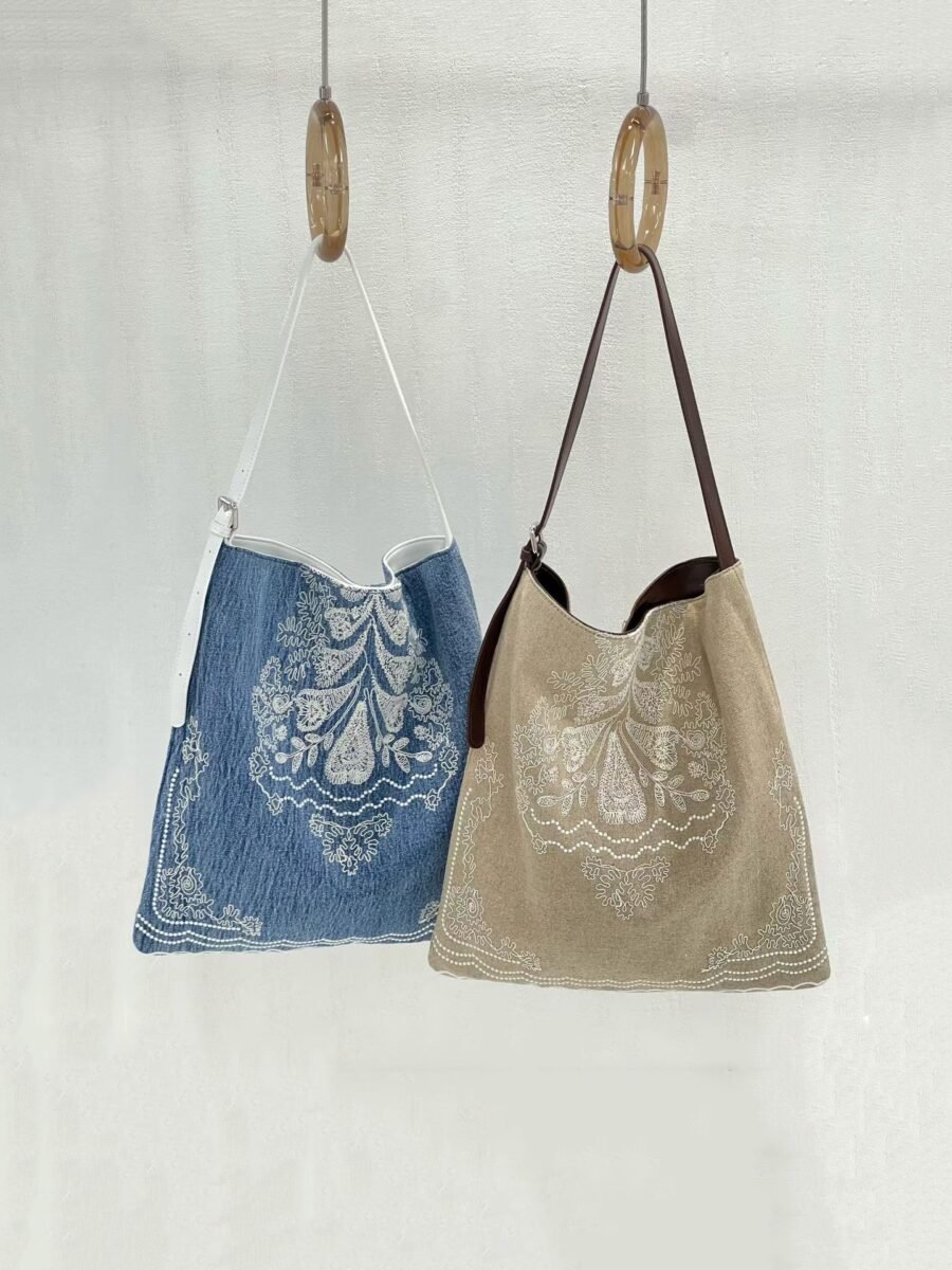 denim patchwork canvas bag embroidered ethnic style bag for women, versatile single shoulder large bag, large capacity relaxed tote bag denim patchwork canvas bag embroidered ethnic style bag for women, versatile single shoulder large bag, large capacity relaxed tote bag