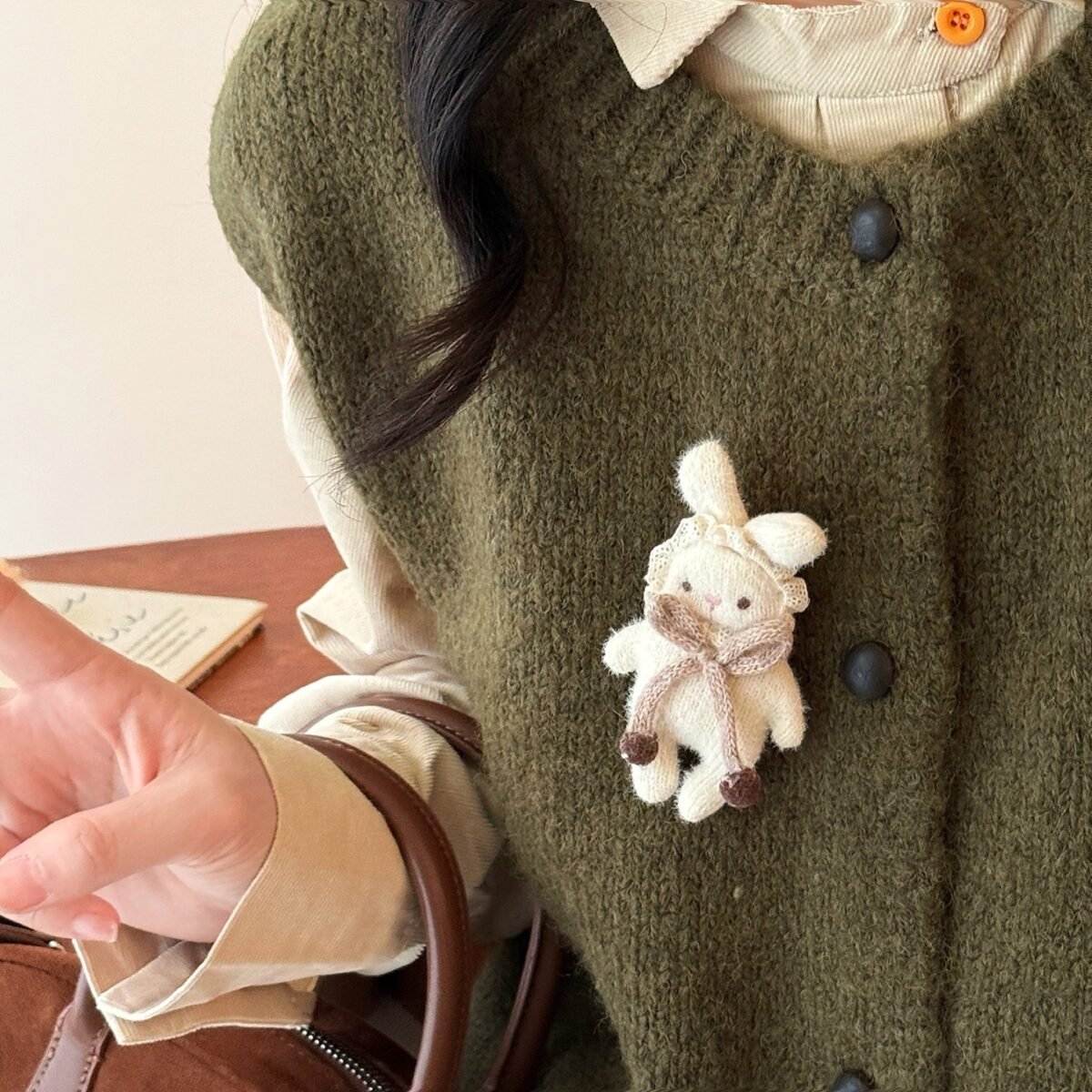 cartoon fabric brooch, plush cute, forest style, niche literary freckled curly hair girls' bag pendant, pin accessory cartoon fabric brooch, plush cute, forest style, niche literary freckled curly hair girls' bag pendant, pin accessory