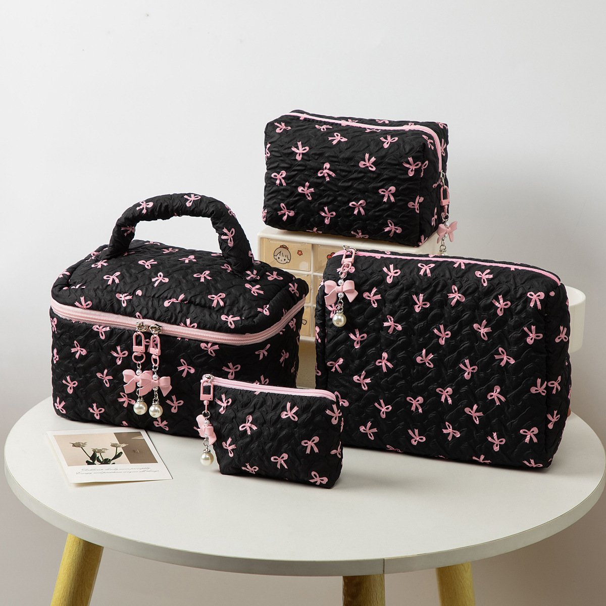 cross border new large capacity cosmetic bag bow clutch handheld toiletry bag women's cosmetics storage bag cross border new large capacity cosmetic bag bow clutch handheld toiletry bag women's cosmetics storage bag