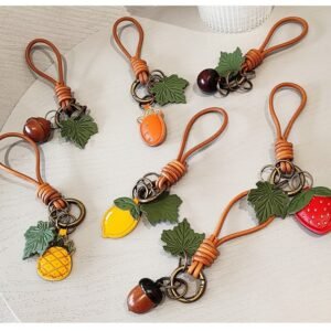 vintage cowhide cord keychain versatile keychain pendant bag pendant exquisite gift high end boutique keychain