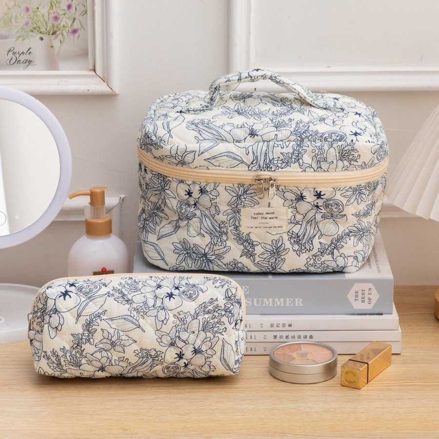 portable large capacity makeup bag with small floral storage, portable quilted cute flower ins storage bag portable large capacity makeup bag with small floral storage, portable quilted cute flower ins storage bag