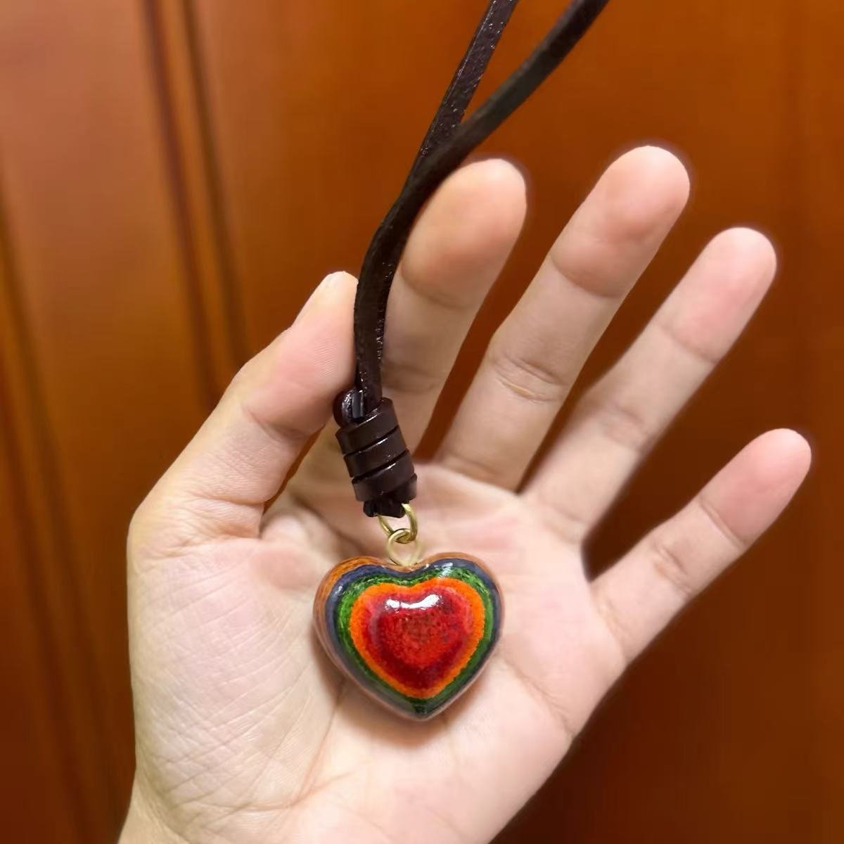 ultra thick pure hand polished genuine leather heart shaped cowhide peach heart sweater chain, car rearview mirror peach heart pendant, moon ornament ultra thick pure hand polished genuine leather heart shaped cowhide peach heart sweater chain, car rearview mirror peach heart pendant, moon ornament