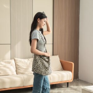 niche japanese and korean ins modern small leopard print crossbody bag foreign style shoulder canvas bag for female students versatile homemade cloth bag