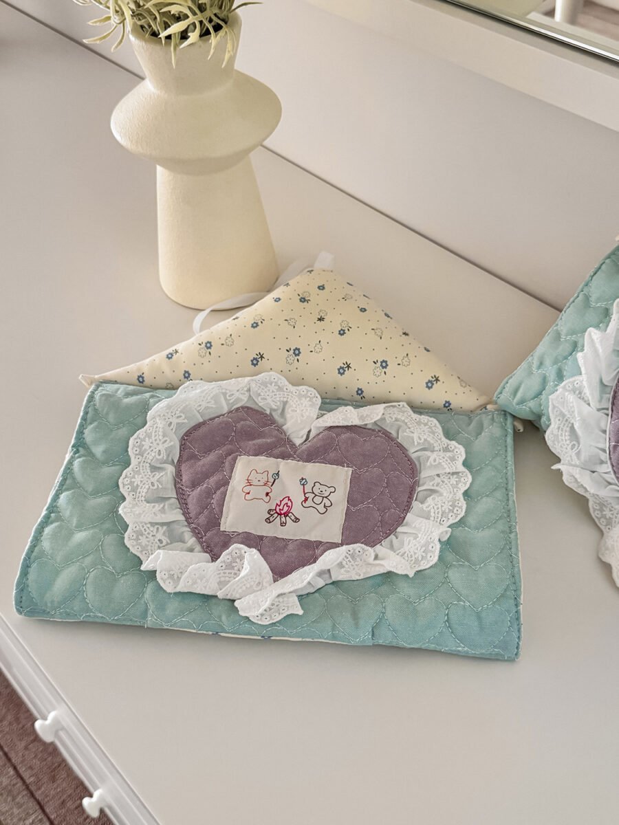 cross border lace heart tissue bag, sweet korean floral tissue bag, dormitory bedroom hanging portable tissue box cross border lace heart tissue bag, sweet korean floral tissue bag, dormitory bedroom hanging portable tissue box
